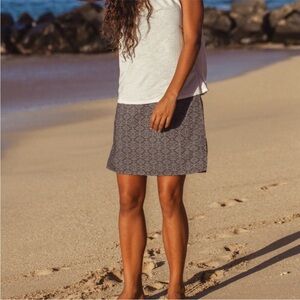 Ripskirt Length 1 Size Medium